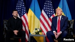 Володимир Зеленський і Дональд Трамп під час зустрічі в Нью-Йорку, 23 вересня 2025 року