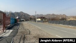 Село Достук.