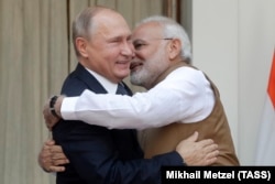 ვლადმირ პუტინი და ნარენდრა მოდი