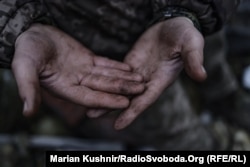 «Пішли на позицію в Кліщіївку, біля церкви. Це звичайний бетонний погріб»