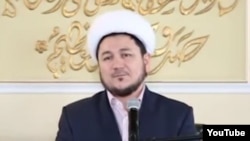 Имам Рахматулло Сайфуддинов известен своими скандальными выступлениями.