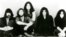 «Клясычны» склад Deep Purple: Джон Лорд, Роджэр Гловэр, Іян Гілан, Рычы Блэкмар, Іян Пэйс. 