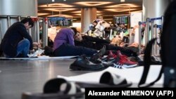 Аэропорт Внуково, Москва, 24 марта, 2020  