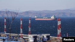 Нефтяний танкер Fuga Bluemarine поблизу російського порту Козьміно на Далекому Сході, Росія. Ілюстративне фото