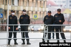 Міліцыянты падчас акцыі пратэсту ў Менску ў 2020 годзе, ілюстрацыйнае фота