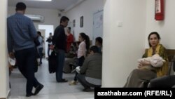 Keselhanada nobatyna garaşýan ýaşaýjylar