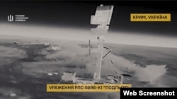 Ураження російської радіолокаційної станції 48Я6-К1 «Подлет» в анексованому Криму. Скріншот кадру з відео ГУР МО України