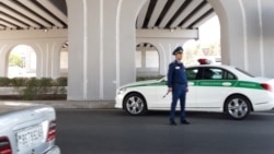 Diňle: Aşgabat welaýat ýaşaýjylaryny ‘kowup’, dilegçileri wagtlaýyn tussag edip, it-pişikleri 'ýok edip', halkara foruma taýýarlanýar