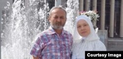 Бахром Хамроев и его жена Зухра