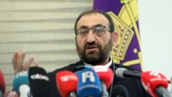 Իրավապահները խուզարկել են Արշակ արքեպիսկոպոսի հարազատների տները