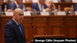 Guvernul Bolojan își angajează răspunderea pe pachetul de măsuri fiscale și bugetare pentru limitarea cheltuielilor publice, Palatul Parlamentului, 7 iulie 2025. 