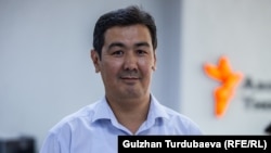 Руслан Акматбек.