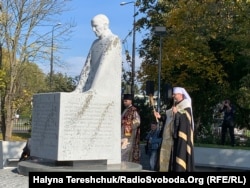 Пам'ятник отцю Ковчу у Любліні