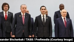 Ираклий Кобахидзе, Реджеп Тайип Эрдоган, Сердар Бердымухамедов и Владимир Путин