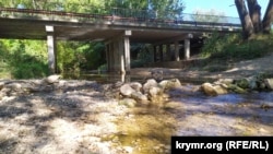 Міст через річку Бельбек у Криму, архівне фото
