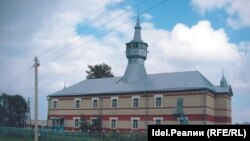 Азюрка мәчетләре