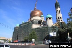 Мәскәүдәге Җәмигъ мәчете төзелеше