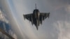 Винищувач французьких ВПС Dassault Rafale B, сконфігурований для застосування зброї класу повітря-повітря, розгорнутий в польському повітряному просторі під час навчань у рамках операції НАТО Східний вартовий, 13 вересня 2025 року