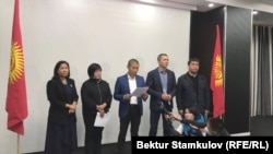 Өмүрбек Бабановду премьерликке тандаган топ. 2020-жылдын октябрь окуялары.