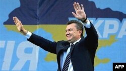 Виктор Янукович на съезде Партии регионов. Иллюстративное фото