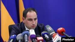 ՀՀ տարածքային կառավարման և ենթակառուցվածքների նախարար Դավիթ Խուդաթյան, արխիվ
