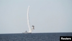 Запуск крылатой ракеты «Калибр» в Черном море, архивный снимок