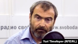 Аркадий Дубнов в московской студии Радио Свобода, 19 сентября 2011 года.