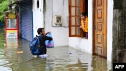 چارواکي وايي چې په سري لنکا کې په سېلابونو او نورو پېښو کې ۲۲۸ تنه ورک دي. 