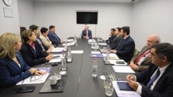 Լաչինի միջանցքը փակած «էկոակտիվիստը»՝ Երևանում Արմեն Գրիգորյանի հետ մեկ սեղանի շուրջ