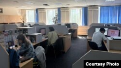 Ақтөбелік "Диапазон" газетінің редакциясында жұмыс істеп отырған журналистер