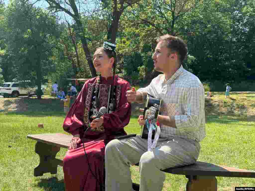 Әдилә Әхмәтова һәм Булат Шәйми