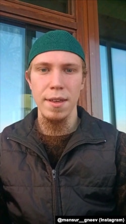 Мансур Гнеев