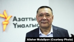 Кеңешбек Дүйшөбаев