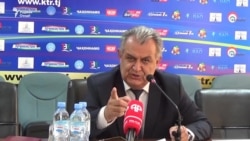 "Довольно!", "Хватит задавать вопросы". Как министры и главы ведомств отчитываются на пресс-конференциях