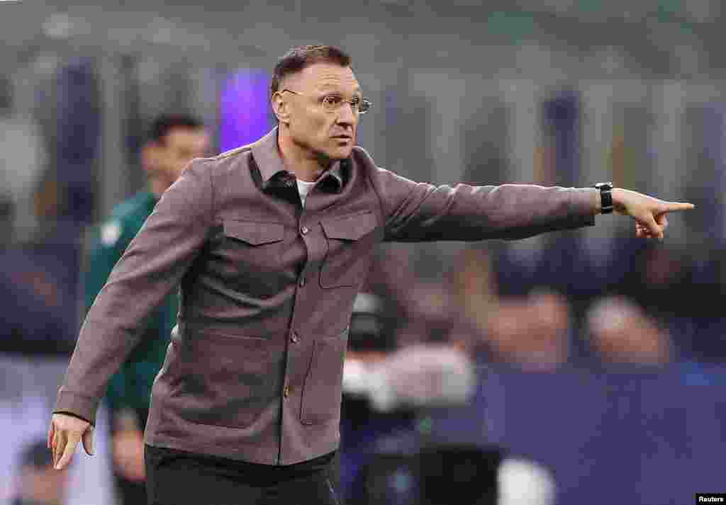 Қазанның соңында Рафаэль Уразбахтин жаттықтыратын "Қайрат" Қазақстан чемпионы атанған. 2026 жылы Алматының командасы тағы да Чемпиондар лигасының іріктеу кезеңінде ойнап, негізгі кезеңіне шығуға талпынып көреді.