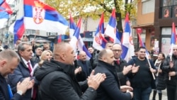 Me simbole të Kosovës, kryetarët e rinj serbë marrin pushtetin në veri