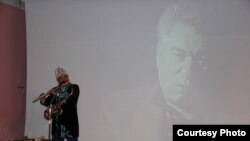 Курмангазы Азыкбаев.