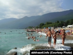 რუსი ტურისტები აფხაზეთში