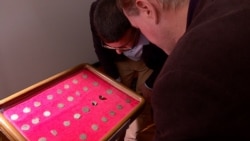 38 монет періоду України-Русі з «Городницького скарбу». Їх датують 1010–1019 роками