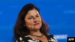 За словами посолки, від самого початку ЄС чітко заявив: «мир в Україні не прийде з ілюзій чи односторонніх поступок»