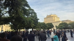 «Մեզ ոչ մեկ չի լսում էս երկրում». բեռնատարների վարորդները կառավարությունից պահանջում են ՌԴ-ի հետ բանակցություններն արագացնել