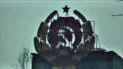 “Çornobıl” serialınıñ kerçekten ne farqları bar olğanını likvidatorlar aytıp bere (video)