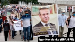 Акция сторонников Орхана Инанды в Бишкеке.