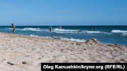 Пляж біля Мирного, архівне фото 