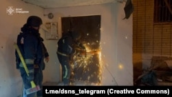 Рятувальники евакуювали 35 мешканців, сімох, в тому числі одну дитину, деблокували з пошкоджених помешкань