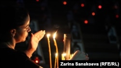 Свечи в память о погибших во время войны в Цхинвали, 2021 год