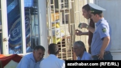 На рынке в Мары (архивное фото) 