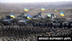 Українські військові на полігоні в Житомирській області, листопад 2018 року