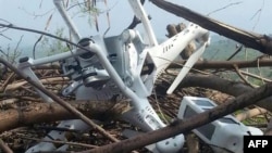 د پاکستان تر انتظام لاندې کشمير کې د يوې څارګرې ډرون الوتکې پاتې شونې ـ انځور له ارشيفه