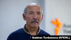 Ишенбай Кадырбеков.